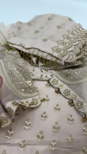 Rs 9950 surmai stitched party wear 3 piece. Retail 14500 ~ [CH 21] [L 37] LARGE