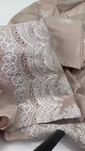 Rs 5500 Cross Stitch Lawn Emb 3pc [Moonlight Beige]