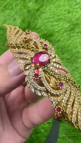 Rs 2950 hair clip
