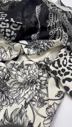 Rs 3850 Coral Linen printed 3 pc chiffon duppata