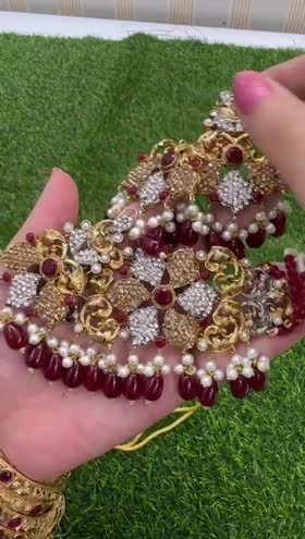 Rs 2600 choker set with tikka