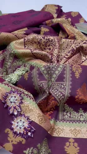 Rs 6800 Hemline lawn jacquard Emb 3pc barosha Duppata (retail 9950]