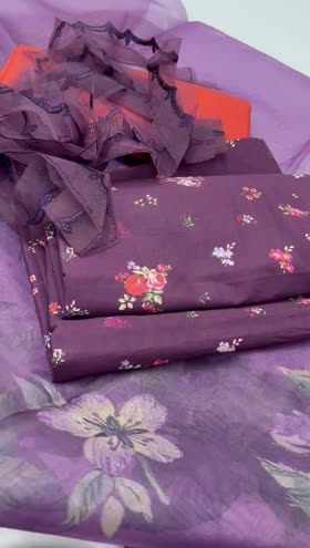 Rs 2500 Iznik lawn Emb 3pc