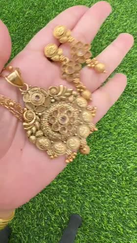 Rs 2950 Rajwari Locket Set