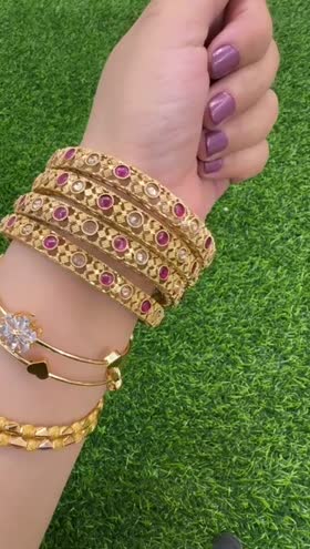 Rs 2800 High quality Rajwari bangles [2.4]