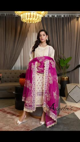 Rs 7500 Aneelas signature lawn stitched shirt trouser 2 p only. ~ [CH 21] [L 47] MEDIUM