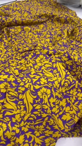 Rs 2100 Regallia lawn same printed 2pc (D 3)