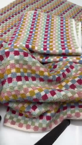 Rs 2550 Twin Towel set