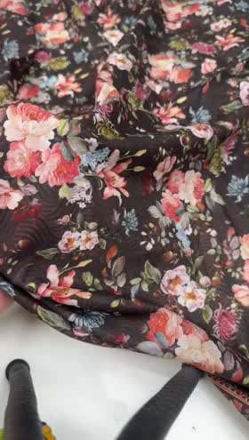Rs 3200 Bin Saeed Lawn Print 3pc