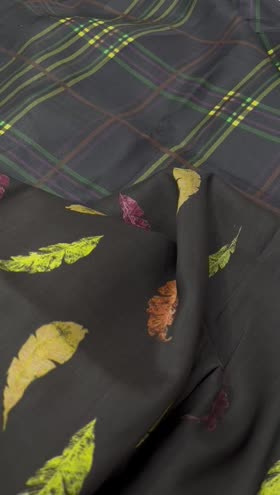 Rs 3450 baroque linen printed 3pc shawl