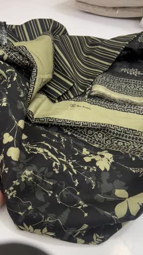 Rs 2900 bin saeed lawn printed 3pc