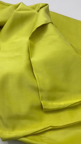 Rs 2050 Ethnic raw silk type 2pc