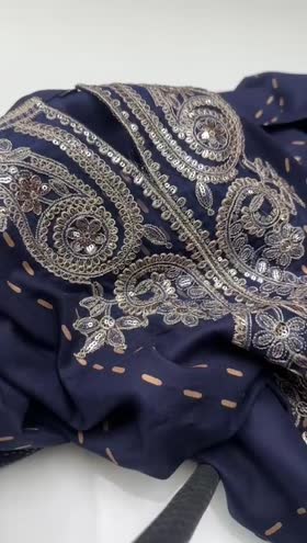 Rs 4500 Sahiba Kaftan ~ [Chest 24] [Length 46] XLARGE