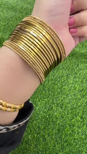 Rs 1200 Good quality bangles [2.4]