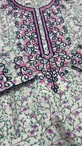 Rs 2750 kids stitched Emb 2 pc [4-5 years]