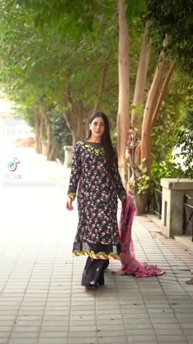 Rs 6500 Aneelas linen Emb chiffon Duppata unstitched 3 pc.[ Dispatch date 17th January ]