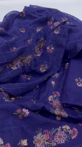 Rs 5800 Mehak lawn Emb 3pc chiffon emb duppata ( M 305)