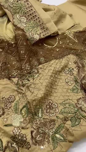 Rs 4500 Waresha lawn Emb 3pc