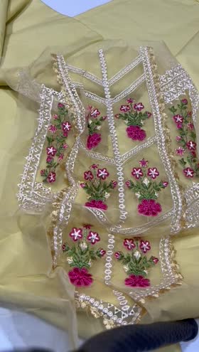 Rs 2000 Aneela’s lawn Emb 2 pc