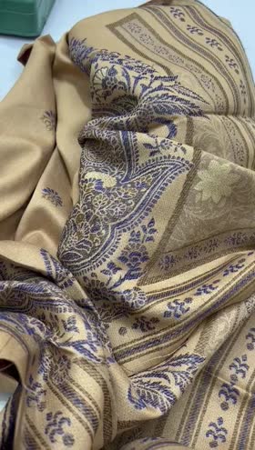 Rs 3850 Karandi jacquard 3 pc