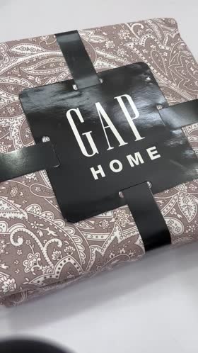 Rs 2800 GAP international brand cotton double bedsheet