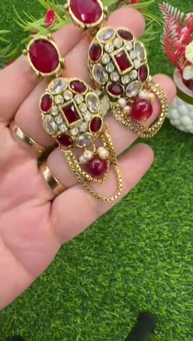 Rs 1550 trendy earrings