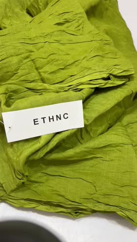 Rs 2050 Ethnic raw silk type 2pc