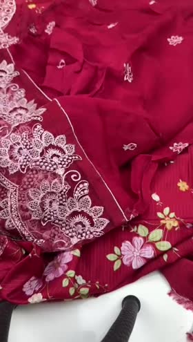 Rs 5650 Ivy Bloom by Parishay Viscose Emb 3pc [IW-02] [Retail 7990]