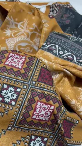 Rs 3350 Mausummery Khaddar printed 3pc ( AMBER]