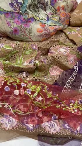 Rs 9500 Mushq lawn Emb 3 pc silk duppata