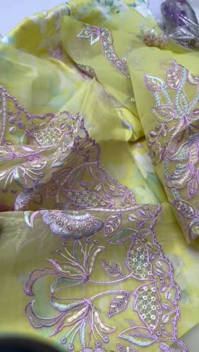 Rs 3500 Rang Rasiya lawn Emb 2pc