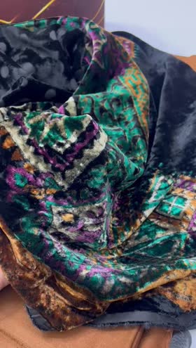 Rs 5400 Kumail by Riaz Arts Wool 3pc with Velvet Cutwork Shawl [D-04]