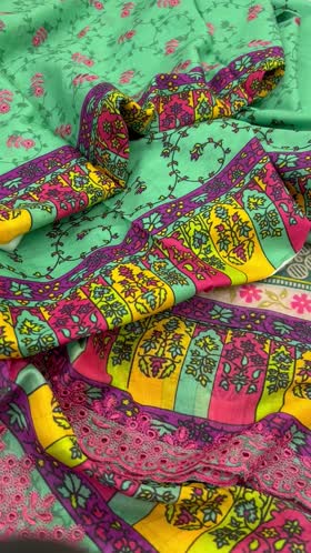 Rs 4500 Magic in Print lawn Emb 3pc voil lawn Emb duppta ( D 13)