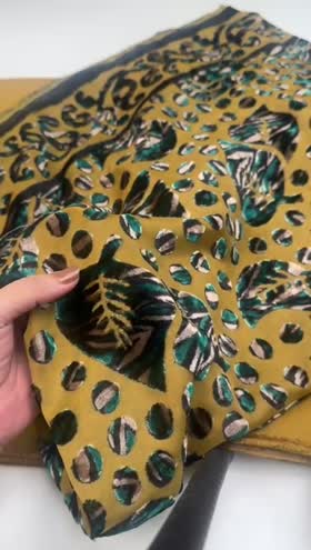 Rs 5400 Kumail by Riaz Arts Wool 3pc with Velvet Cutwork Shawl [D-01]