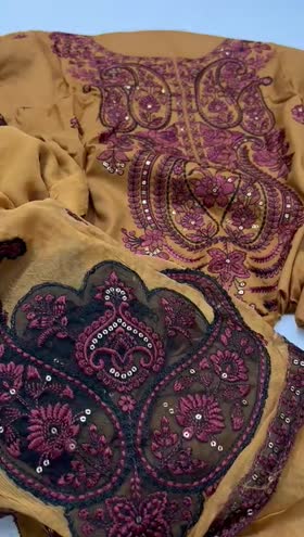 Rs 4500 Waresha lawn Emb 3pc