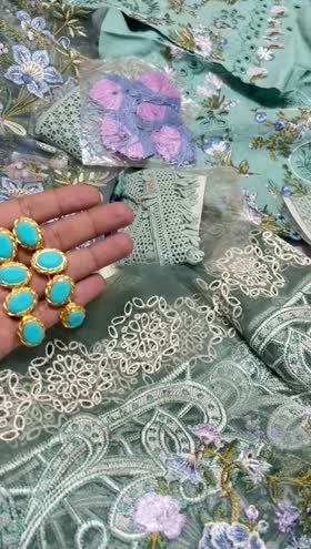 Rs 10500 Esmel by Mushq Emb 3pc [MEMENTO VIVERE] [Retail 17450]