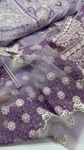Rs 17900  Imrozia serene Luxury lawn Emb 3pc new launch ( HALIMA) SL95