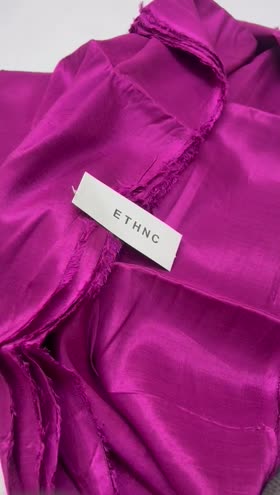 Rs 2050 Ethnic raw silk type 2pc
