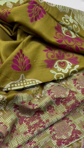 Rs 3950 Saya Viscose Jacquard 3pc